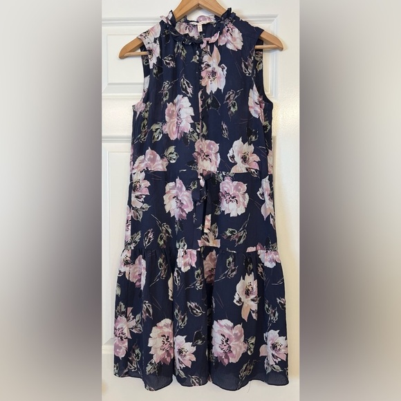 Rebecca Taylor Magnolia Navy Floral Print
Tie Waist Sleeveless Dress Size 0 - Picture 4 of 12